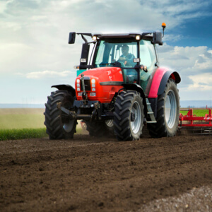 RAMI_agriculture Farm equipment in field